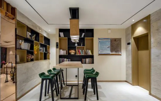 City Comfort Inn Hotel (Jinxiu Tongmu)