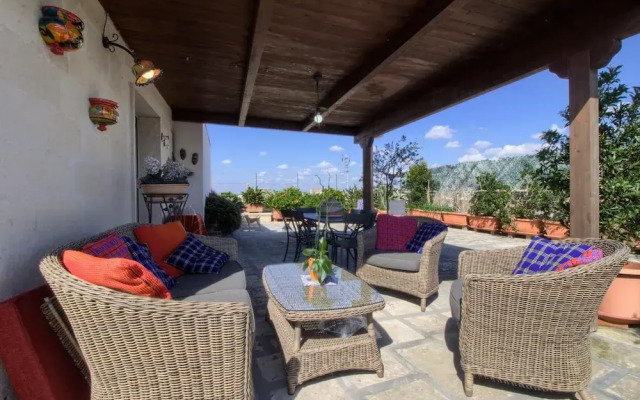 Verdi Panoramic Attic