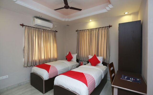 Oyo 19855 B S Guest House