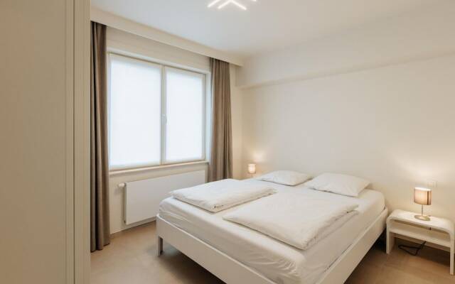 Alexander 0001 Apartment With sea View