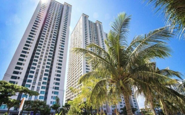 Sea Moon Apartment