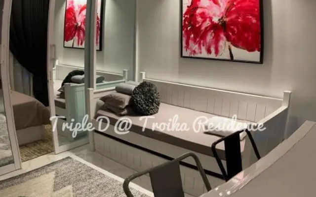 Triple D @ Troika Residence