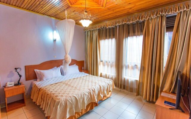 Champion Hotel