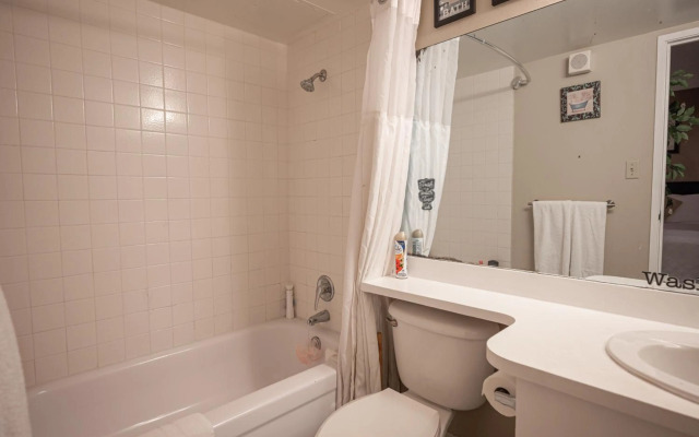 Stay Together Suites 1BD1BA Apartment