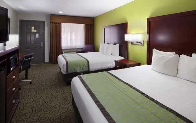 Best Western Deer Park Inn & Suites