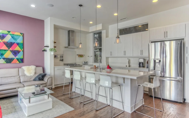 Applewood - Silver Lake 2BD Hollywood
