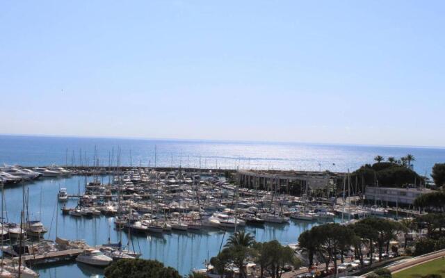 Appartement Villeneuve-Loubet, 2 pièces, 4 personnes - FR-1-252A-7