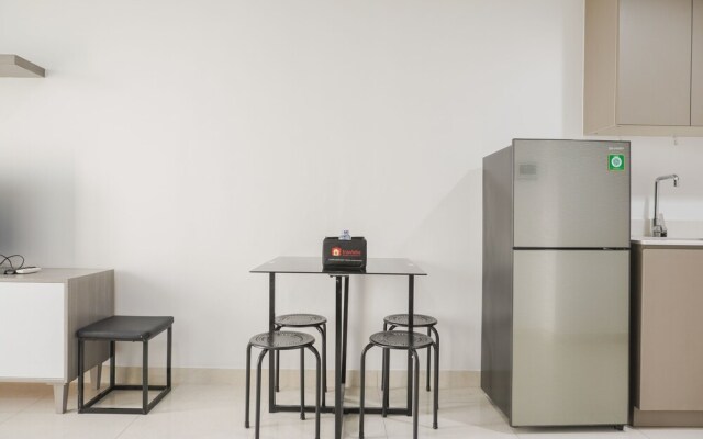 Stunning And Strategic 2Br Gold Coast Apartment Near Pik