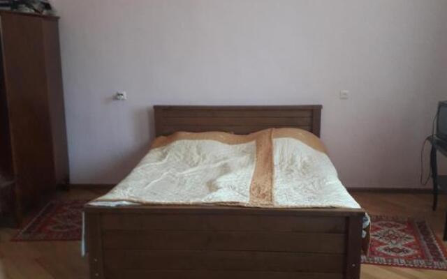 apartament Ninati
