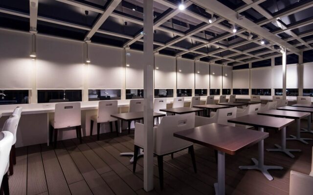 Tokyo Ariake Bay Hotel
