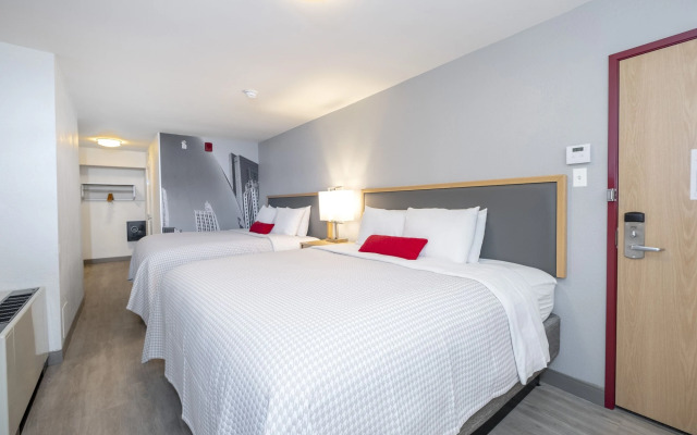 Hotel Saint Clair- Magnificent Mile