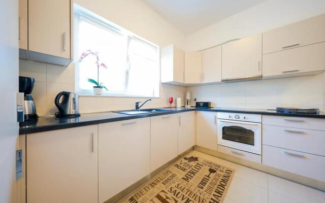 Ante - 30 m from beach - H(6+2)