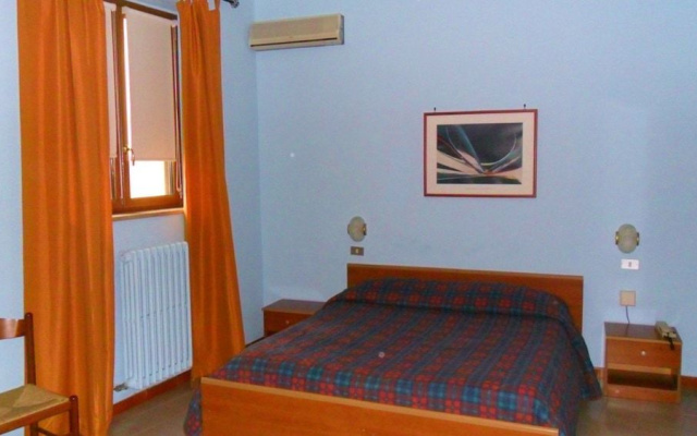 Hotel Mediterraneo