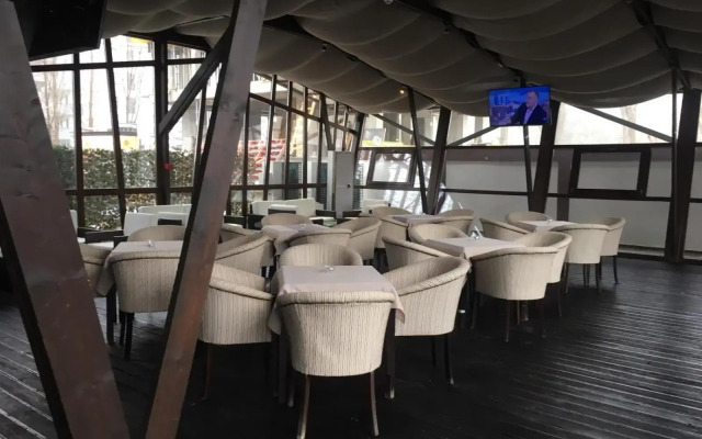 Ambiance Hotel