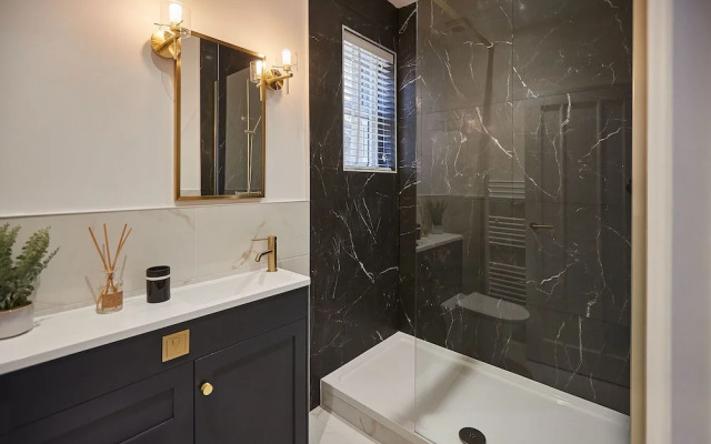 Host Stay Parkside Villa