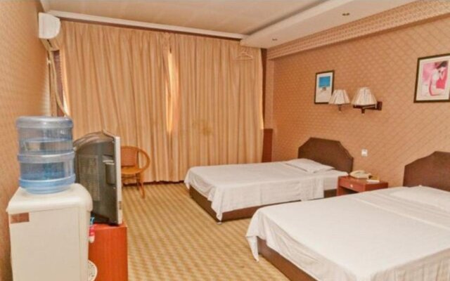 Zouping Mingzhu Business Hotel