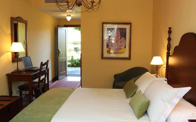 Hotel Virxe da Cerca by Pousadas de Compostela