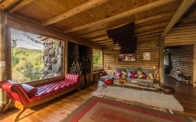 Tierra Sagrada Eco Lodge