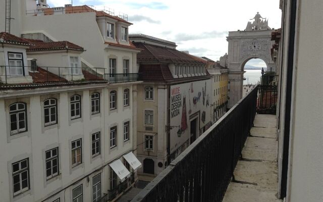 Lisbon RiverView Hostel