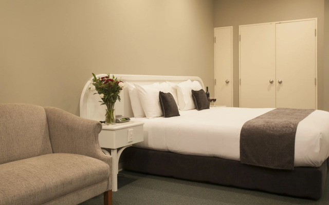 Cornwall Motor Lodge