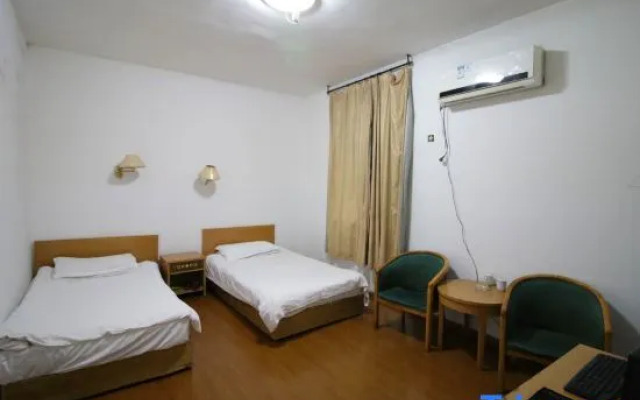 Quzhou Zhenxing Hotel