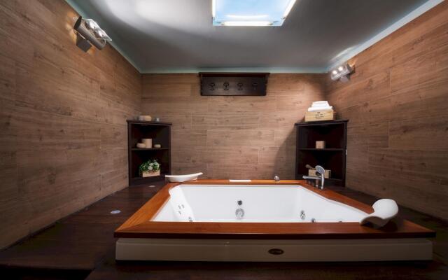 Casale Dei Girasoli 14