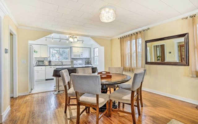 Family Vacation Rental: 18 Mi to Philadelphia