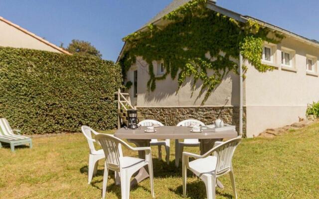 Gîte Saint-Michel-Chef-Chef, 3 pièces, 5 personnes - FR-1-306-1023