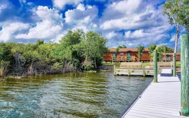 Lake Seminole Country Cabins