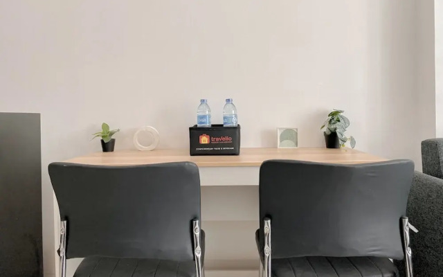 Cozy And Homey 1Br Boutique Kemayoran Apartment