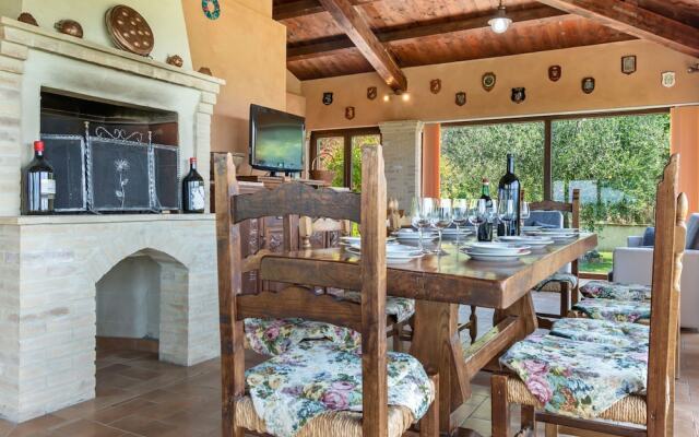 Charismatic Holiday Home in Montone With Private Pool