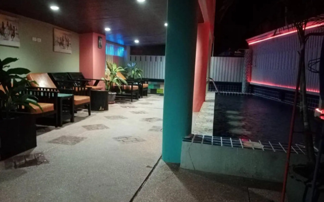 Colorize Boutique Hotel