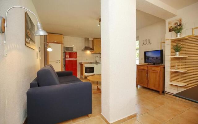 Villa Triton Souterrain Wohnung 08