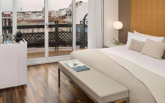 ME Madrid Reina Victoria