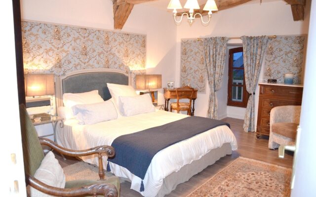 House With 3 Bedrooms in Le Blanc, With Enclosed Garden and Wifi