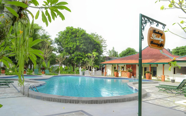 Royal Brongto Hotel