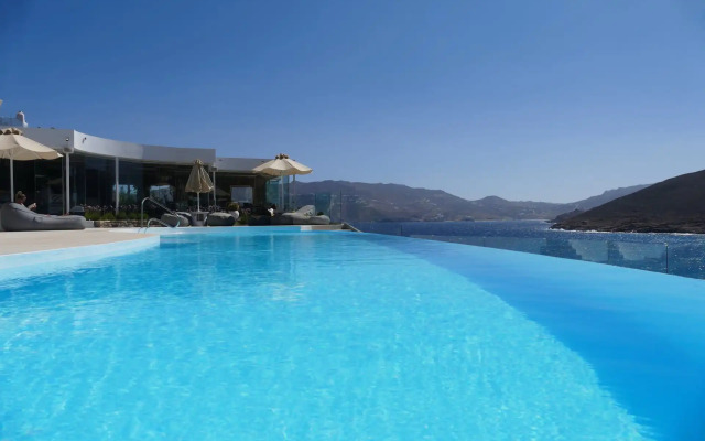 Panormos Village Hotel