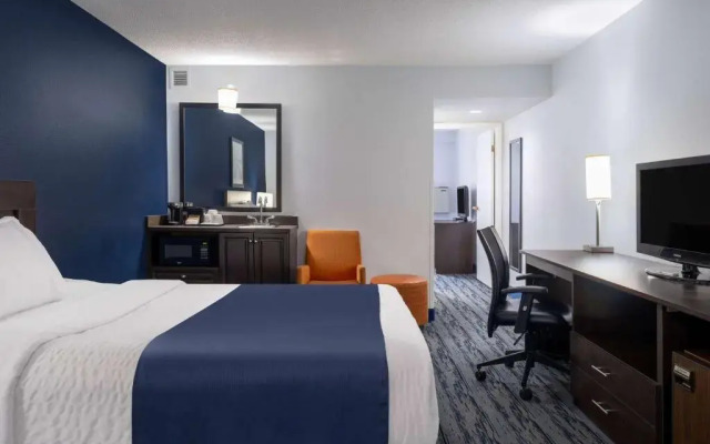 Travelodge Suites Saint John