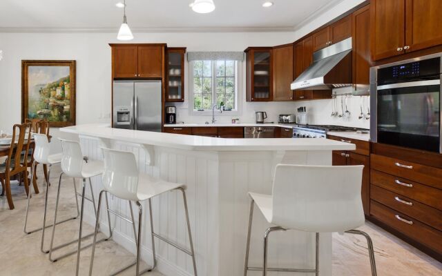 Rvh_393r Hidden Oasis 4 Bedroom Home