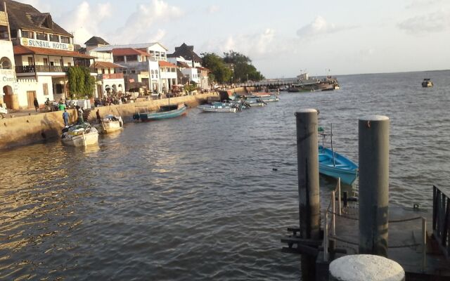 Lamu Sunsail Hotel