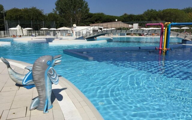 Club Del Sole Adriano Family Collection