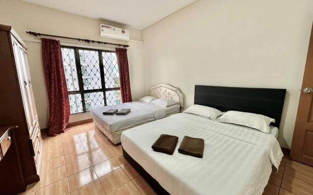 MARINA COURT VACATION HOME 3 BEDROOMS - Kota Kinabalu – Guest Rooms – Kota Kinabalu