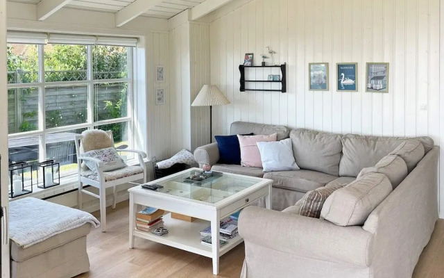 8 Person Holiday Home in Broager-by Traum