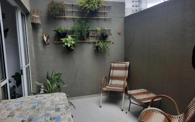 Charmosa casa em condominio com quintal