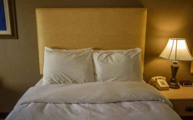 Richland Inn Lawrenceburg