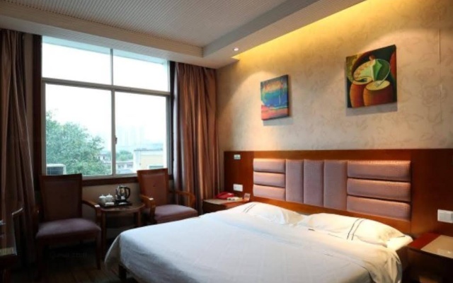 Kaiserdom Hotel Changsha West Bus Station Branch – Guest Rooms – Changsha