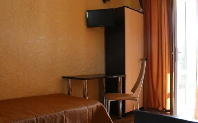 Guest House Adel