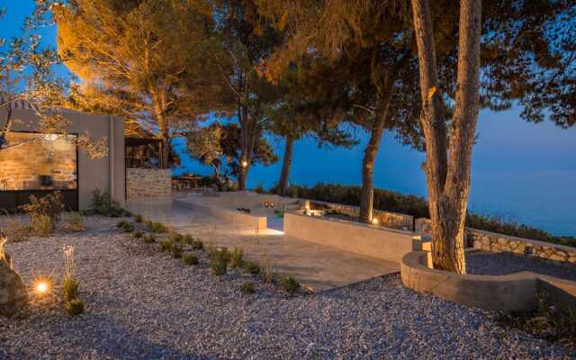 Home By the Sea