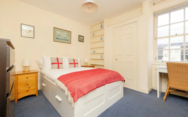 JOIVY Thistle Street - Heart of the City 2-bedroom Apt
