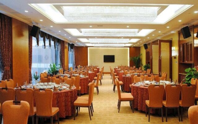 Qingyuan International Hotel